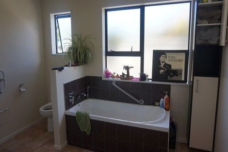 Photo of property in 1/148 Hawthornden Road, Avonhead, Christchurch, 8042