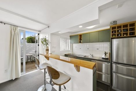 Photo of property in 1/16 Marau Crescent, Mission Bay, Auckland, 1071