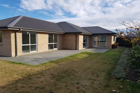 Photo of property in 15 Beech Drive, Rangiora, 7400