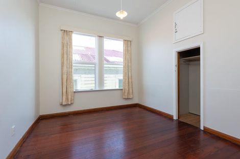 Photo of property in 8 Balmoral Terrace, Newtown, Wellington, 6021