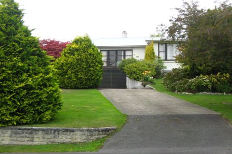 Photo of property in 17 Kennedy Road, Fairfield, Dunedin, 9018