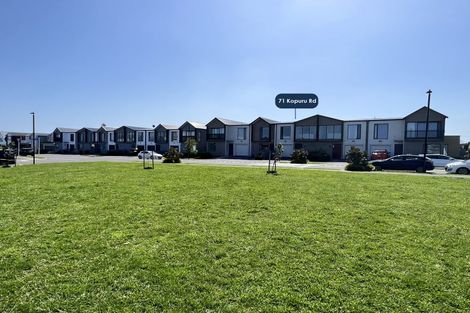 Photo of property in 71 Kopuru Road, Whenuapai, Auckland, 0618