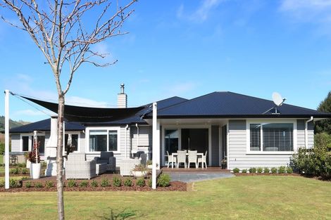 Photo of property in 500 Kinloch Road, Kinloch, Taupo, 3377