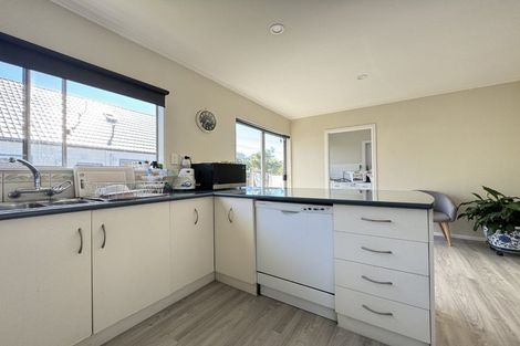 Photo of property in 39a Clifford Road, Johnsonville, Wellington, 6037