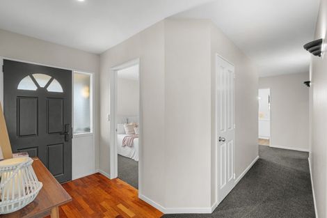 Photo of property in 2/155 Centaurus Road, Saint Martins, Christchurch, 8022