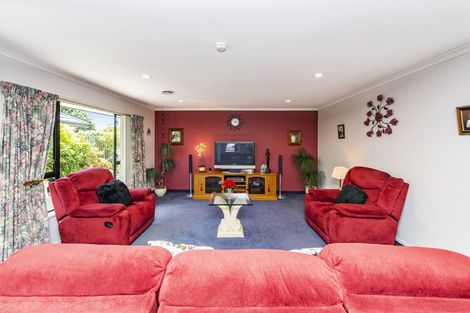 Photo of property in 60 Mauger Drive, Heathcote Valley, Christchurch, 8022