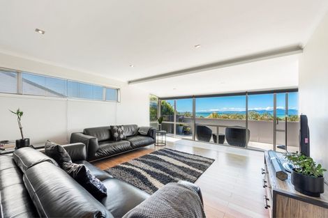 Photo of property in 10 Cliff Road, Tasman, Upper Moutere, 7173