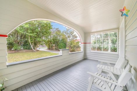 Photo of property in 122 Waiwhetu Road, Waterloo, Lower Hutt, 5011