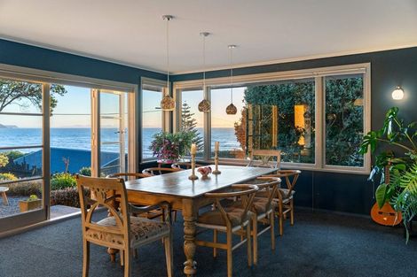 Photo of property in 19 Pingau Street, Paekakariki, 5034