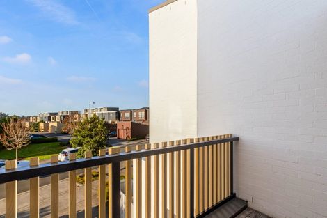 Photo of property in 25 Isitt Road, Hobsonville, Auckland, 0616