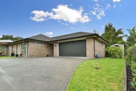 Photo of property in 4 Parkdale Close, Snells Beach, 0920