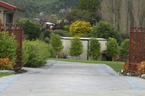 Photo of property in 145 Lisland Drive, Kinloch, Taupo, 3377