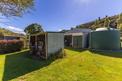 Photo of property in Ruatiti Cottage, 1693 Ruatiti Road, Ruatiti, Raetihi, 4696