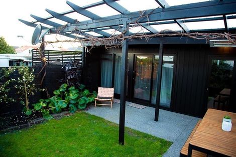 Photo of property in 2/246 Lake Road, Hauraki, Auckland, 0622