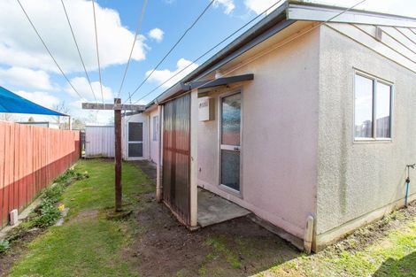 Photo of property in 18a Tennyson Street, Dannevirke, 4930