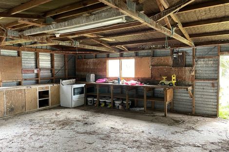 Photo of property in 688 Rotohiwi Road, Flemington, Waipukurau, 4282