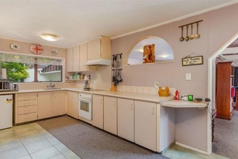 Photo of property in 569 Swanson Road, Ranui, Auckland, 0612