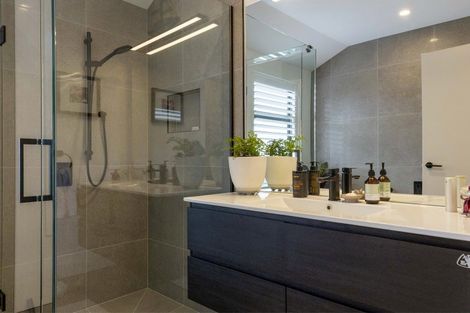 Photo of property in 1 Tai Road, Richmond Heights, Taupo, 3330
