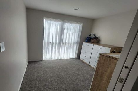 Photo of property in 117 Hutchinsons Road, Bucklands Beach, Auckland, 2014