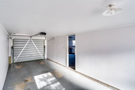 Photo of property in 2/13 Ted Harpur Place, Onekawa, Napier, 4110