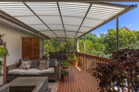 Photo of property in 47 Saint Ives Drive, Camborne, Porirua, 5026