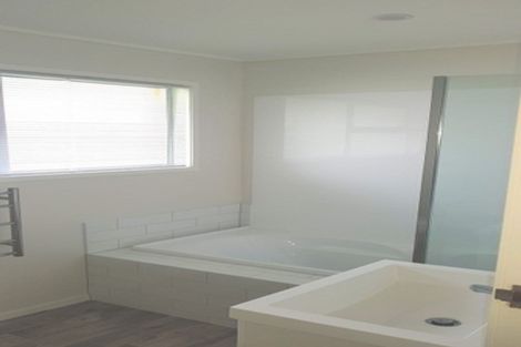 Photo of property in 20 Stanaway Street, Hillcrest, Auckland, 0627