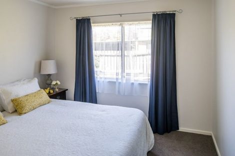 Photo of property in 77 Conclusion Street, Ascot Park, Porirua, 5024