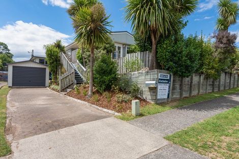 Photo of property in 2/74 Rokino Road, Hilltop, Taupo, 3330