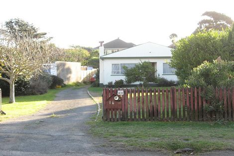 Photo of property in 16 Dale Road, Raumati South, Paraparaumu, 5032