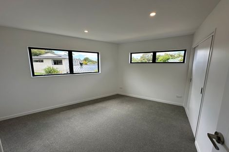 Photo of property in 60 Tiri Tiri Road, Birkdale, Auckland, 0626