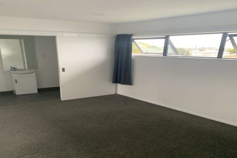 Photo of property in 84 Avenue Road, Otahuhu, Auckland, 1062