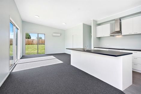 Photo of property in 9b Cuffs Road, Wainoni, Christchurch, 8061