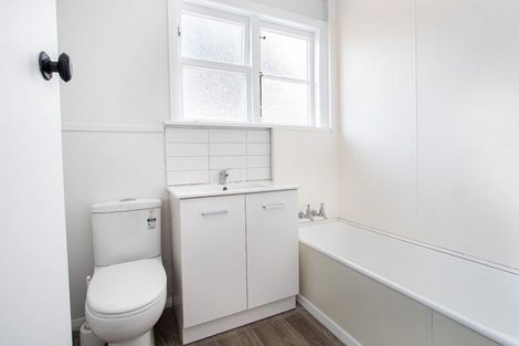 Photo of property in 6 Newall Street, Hamilton East, Hamilton, 3216