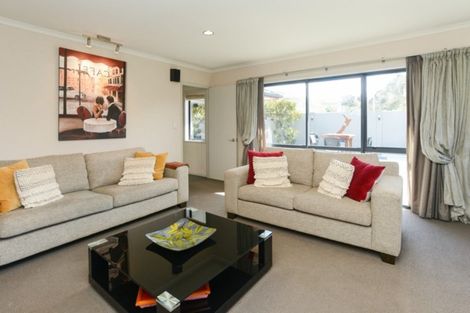 Photo of property in 87 Merlot Drive, Greenmeadows, Napier, 4112