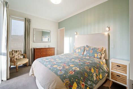 Photo of property in 14 Riverside Way, Amberley, 7410