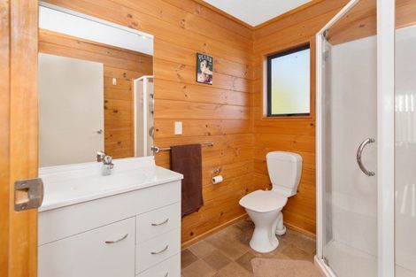 Photo of property in 26 Sutton Crescent, Papakura, 2110