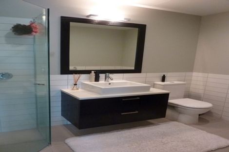 Photo of property in Chews Lane Apartments, 17d/9 Chews Lane, Wellington Central, Wellington, 6011