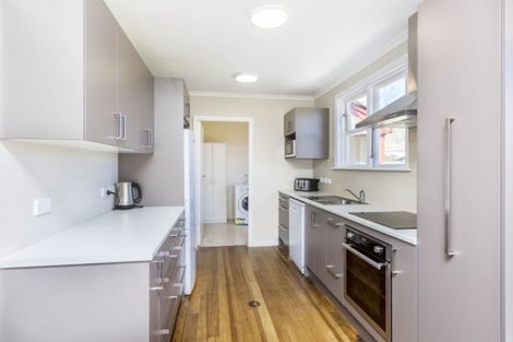 Photo of property in 51 Chapman Crescent, Naenae, Lower Hutt, 5011