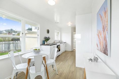 Photo of property in 31 Priscilla Crescent, Kingston, Wellington, 6021