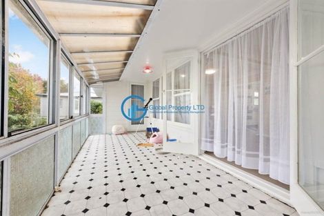 Photo of property in 18a Powell Street, Avondale, Auckland, 1026