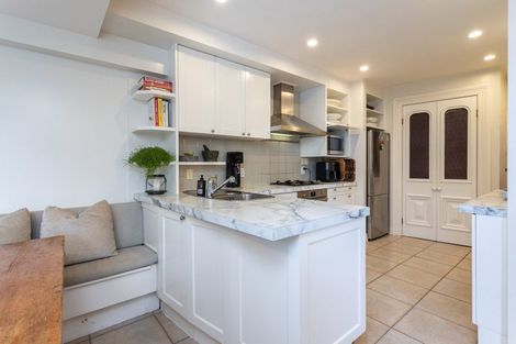 Photo of property in 8a Alberon Street, Parnell, Auckland, 1052