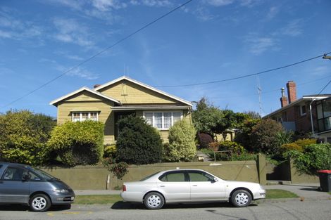 Photo of property in 2 Eversley Street, Waimataitai, Timaru, 7910