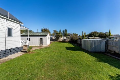 Photo of property in 2 Queen Street, Milton, 9220