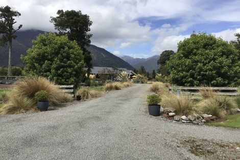 Photo of property in 2 Williams Drive, Fox Glacier, 7886