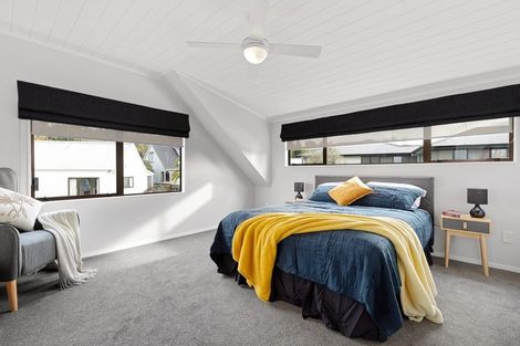 Photo of property in 12 Houhere Place, Pukete, Hamilton, 3200