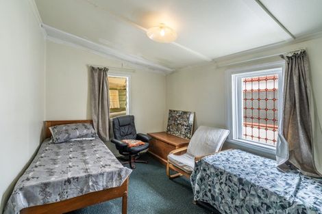 Photo of property in 64 Centre Street, Strathern, Invercargill, 9812