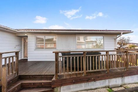 Photo of property in 169 Mahia Road, Wattle Downs, Auckland, 2103