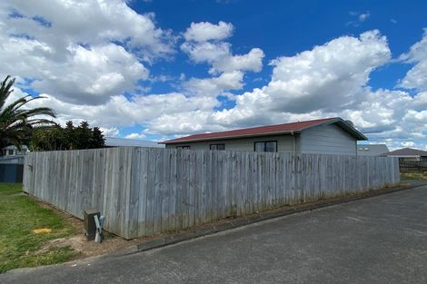 Photo of property in 1/61 Templeton Place, Clendon Park, Auckland, 2103
