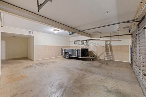 Photo of property in 21 Fillis Street, New Plymouth, 4310