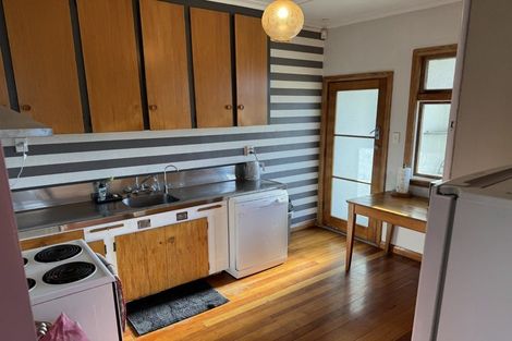 Photo of property in 1414 Karamu Road North, Mayfair, Hastings, 4122